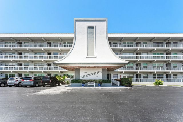 155 Yacht Club Drive 101, North Palm Beach, FL 33408