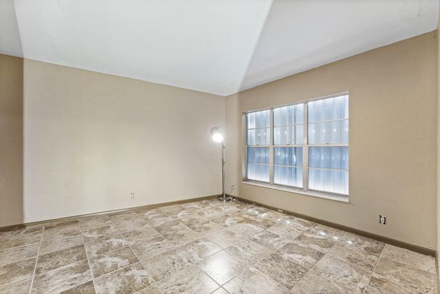 155 Yacht Club Drive 101, North Palm Beach, FL 33408