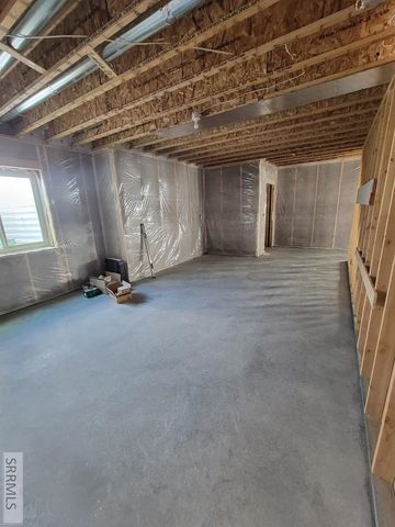 341 N 690 W, Blackfoot, ID 83221