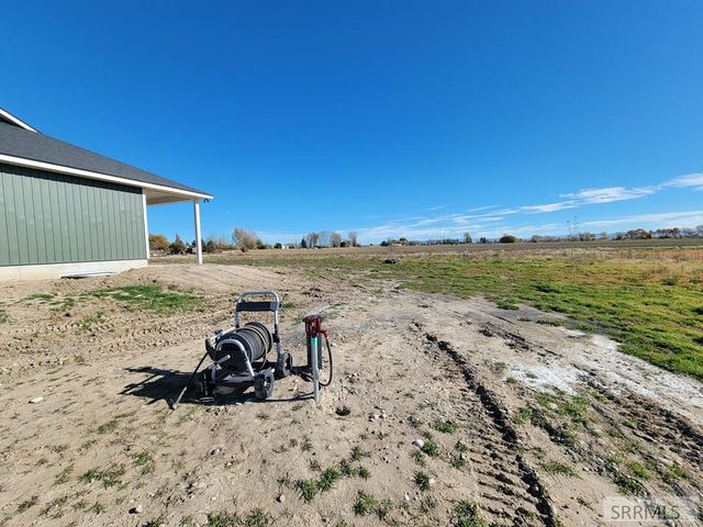 341 N 690 W, Blackfoot, ID 83221