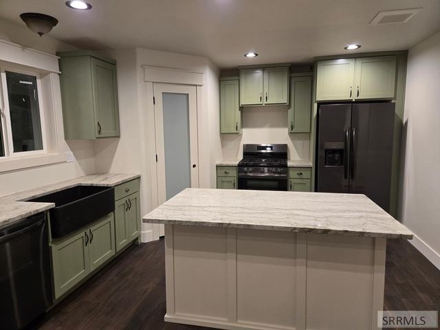 341 N 690 W, Blackfoot, ID 83221