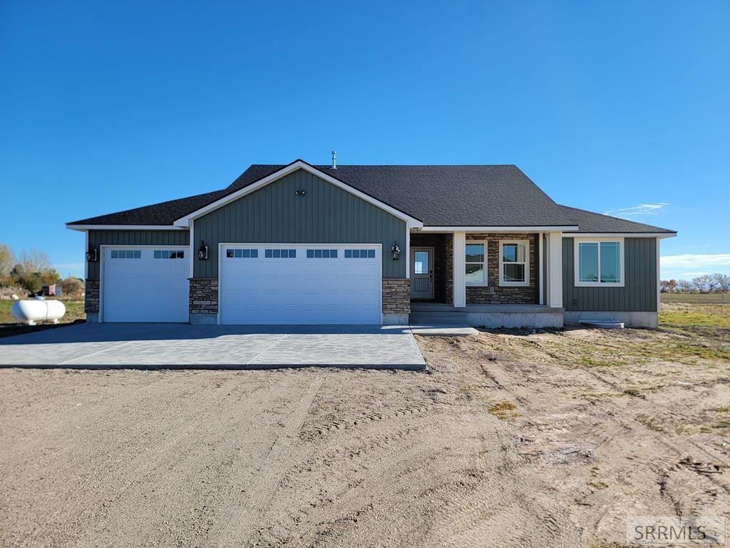 Image 1 of property listing at 341 N 690 W, Blackfoot, ID 83221