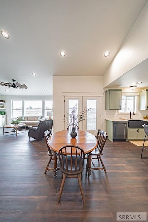 Image 14 of property listing at 341 N 690 W, Blackfoot, ID 83221