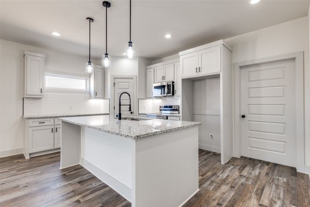 1023 Church Street, Dallas, TX 75203