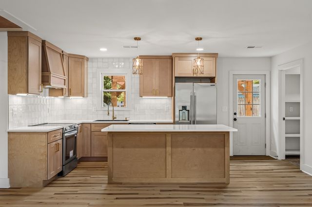 2935 Emery Dr, Nashville, TN 37214