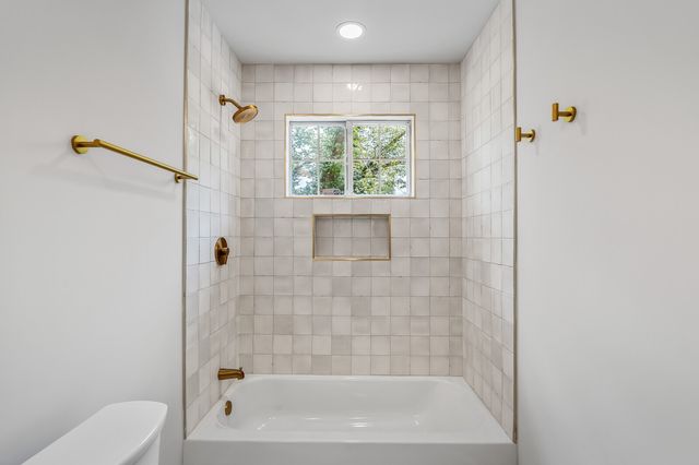 2935 Emery Dr, Nashville, TN 37214