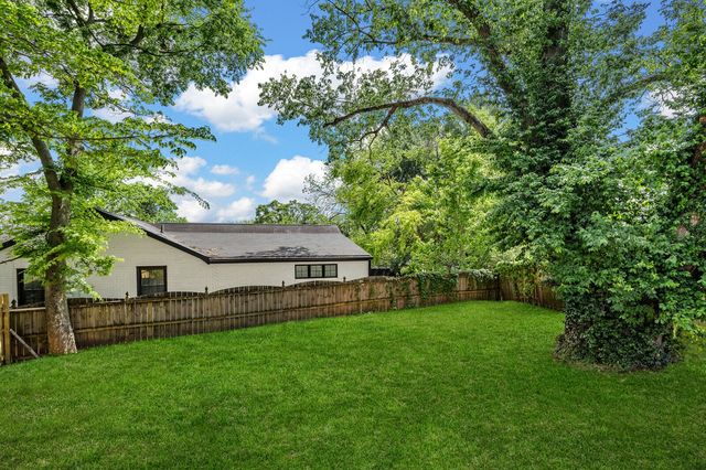 2935 Emery Dr, Nashville, TN 37214