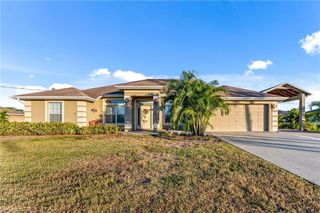 1918 Richmond AVE N, Lehigh Acres, FL 33972