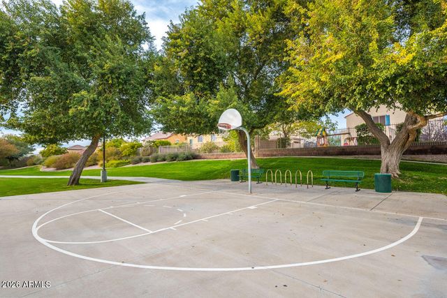 1546 E AZALEA Drive, Gilbert, AZ 85298