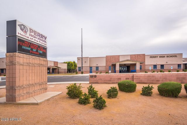 1546 E AZALEA Drive, Gilbert, AZ 85298