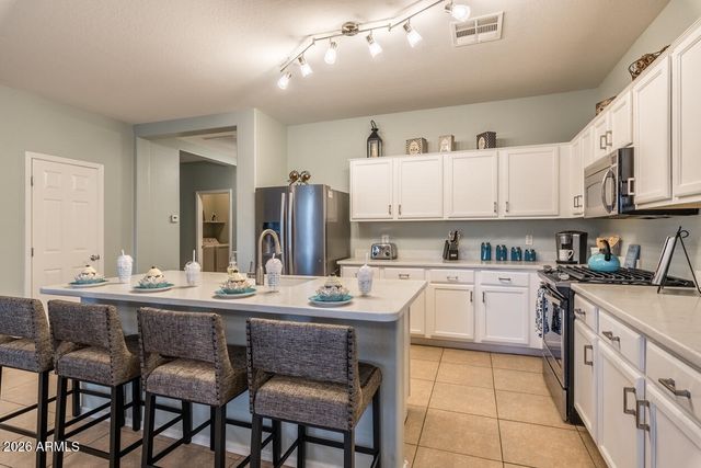 1546 E AZALEA Drive, Gilbert, AZ 85298