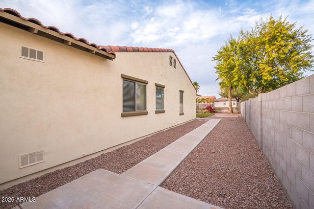 1546 E AZALEA Drive, Gilbert, AZ 85298