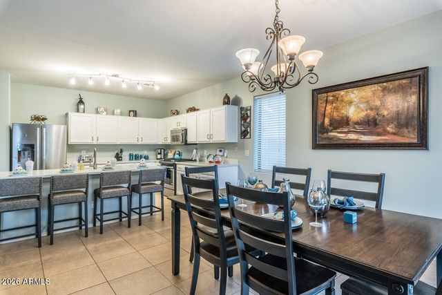 1546 E AZALEA Drive, Gilbert, AZ 85298