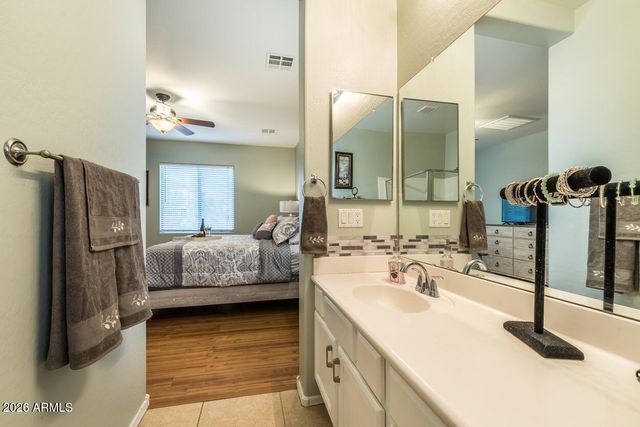 1546 E AZALEA Drive, Gilbert, AZ 85298