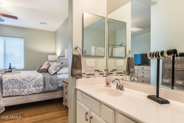 1546 E AZALEA Drive, Gilbert, AZ 85298