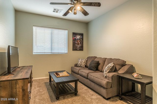 1546 E AZALEA Drive, Gilbert, AZ 85298