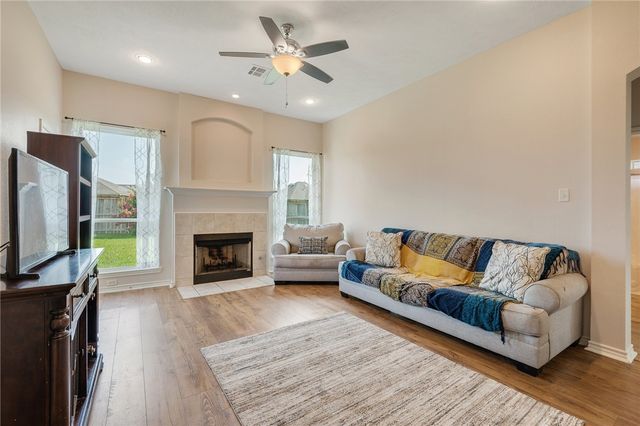 3902 Bridgeberry Court, College Station, TX 77845