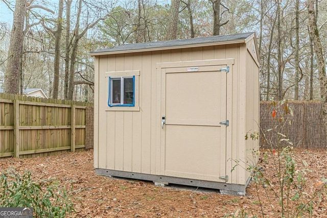 3276 Country Walk Drive, Powder Springs, GA 30127