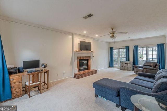 3276 Country Walk Drive, Powder Springs, GA 30127