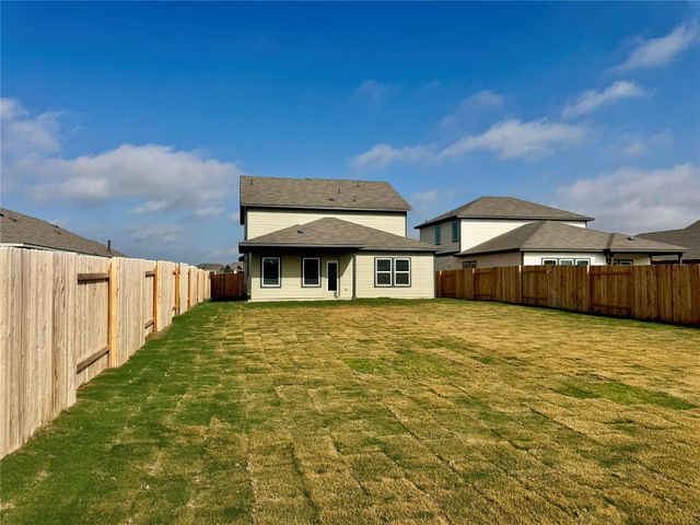 133 Boondoggle RDG, Cedar Creek, TX 78612