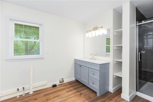 2308 NW 53rd Terrace, Kansas City, MO 64151