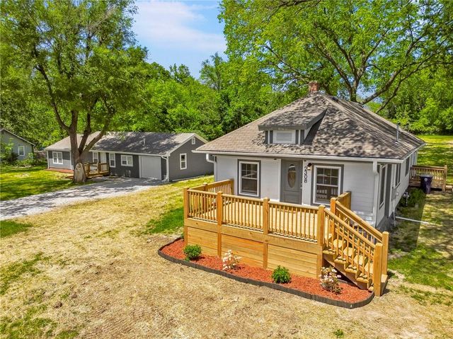 2308 NW 53rd Terrace, Kansas City, MO 64151