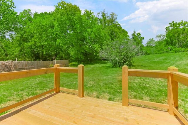 2308 NW 53rd Terrace, Kansas City, MO 64151