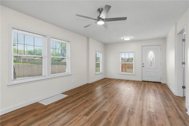 2308 NW 53rd Terrace, Kansas City, MO 64151