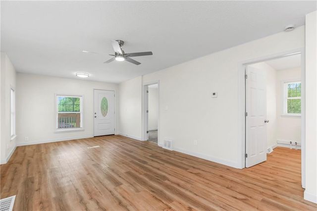 2308 NW 53rd Terrace, Kansas City, MO 64151