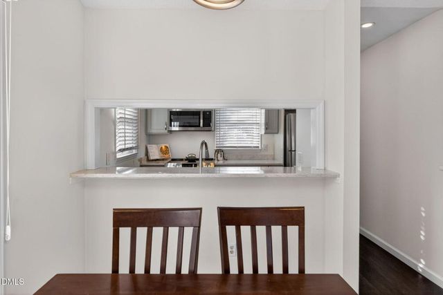 10 Hickorywood Square, Durham, NC 27713