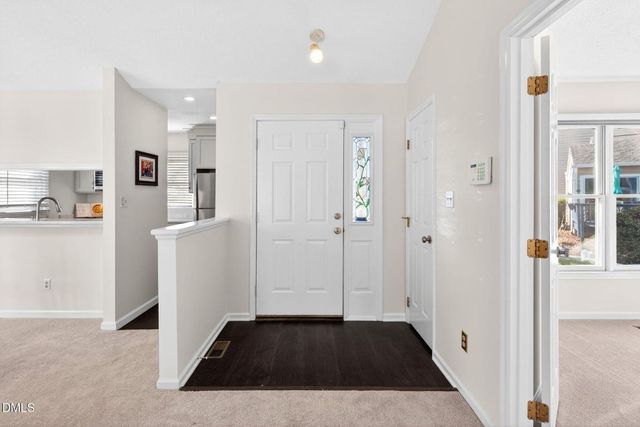 10 Hickorywood Square, Durham, NC 27713