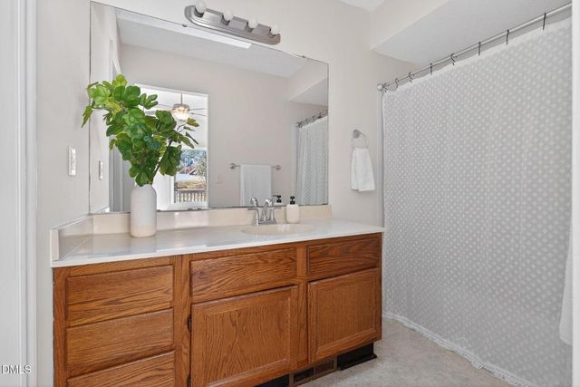 10 Hickorywood Square, Durham, NC 27713