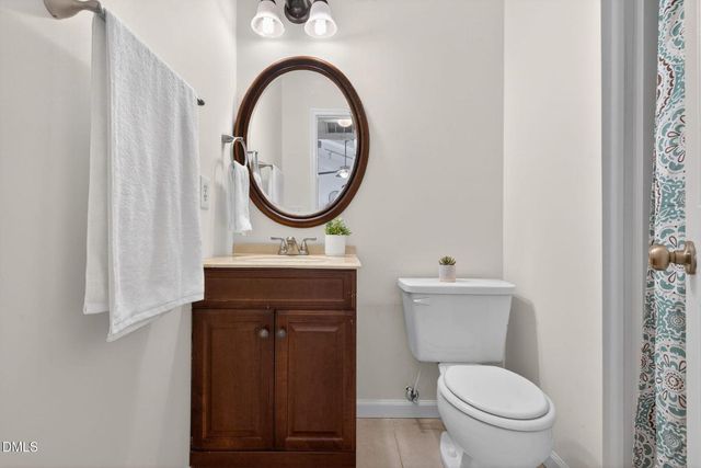 10 Hickorywood Square, Durham, NC 27713