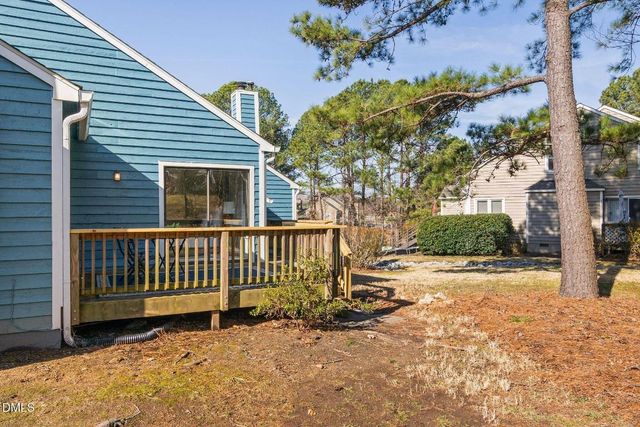 10 Hickorywood Square, Durham, NC 27713