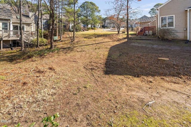 10 Hickorywood Square, Durham, NC 27713