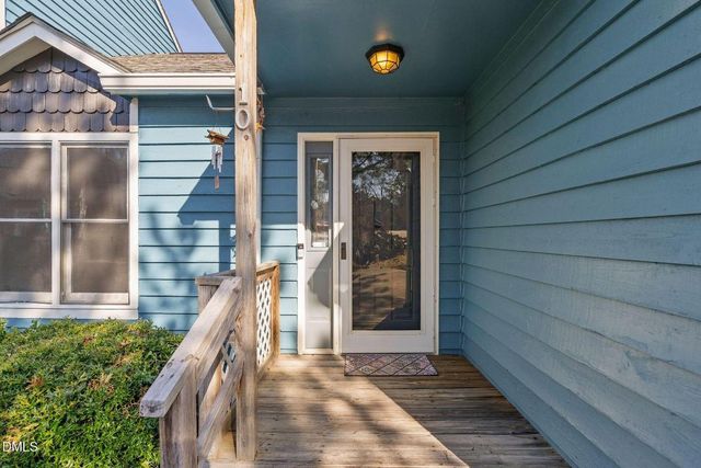 10 Hickorywood Square, Durham, NC 27713