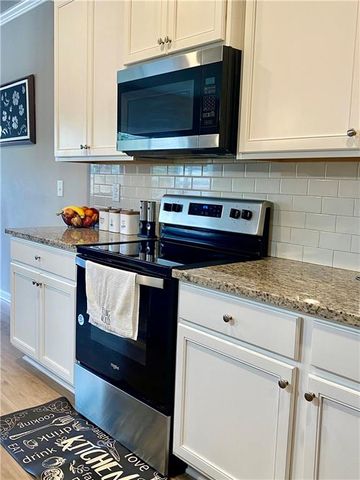 5149 Fox Den Road, Oakwood, GA 30566