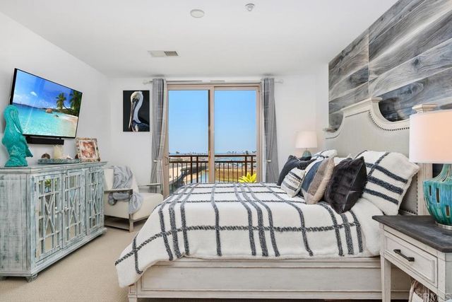 1021 Costa Pacifica Way 2406, Oceanside, CA 92054