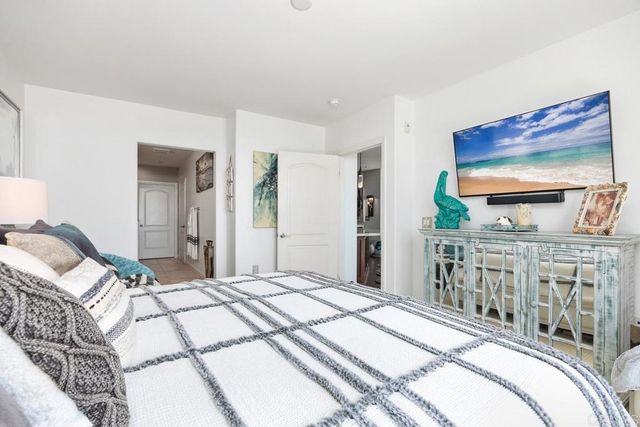 1021 Costa Pacifica Way 2406, Oceanside, CA 92054