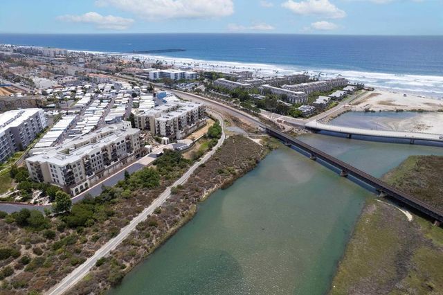 1021 Costa Pacifica Way 2406, Oceanside, CA 92054
