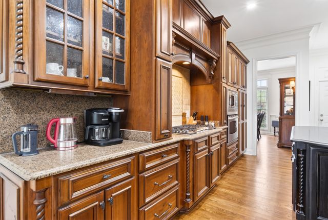 100 Gaston St, Hendersonville, TN 37075
