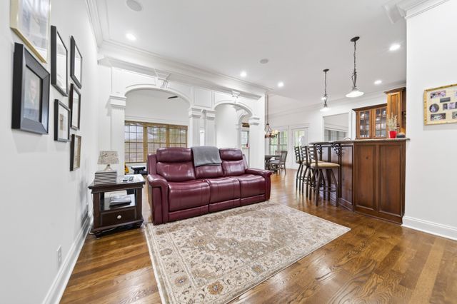 100 Gaston St, Hendersonville, TN 37075