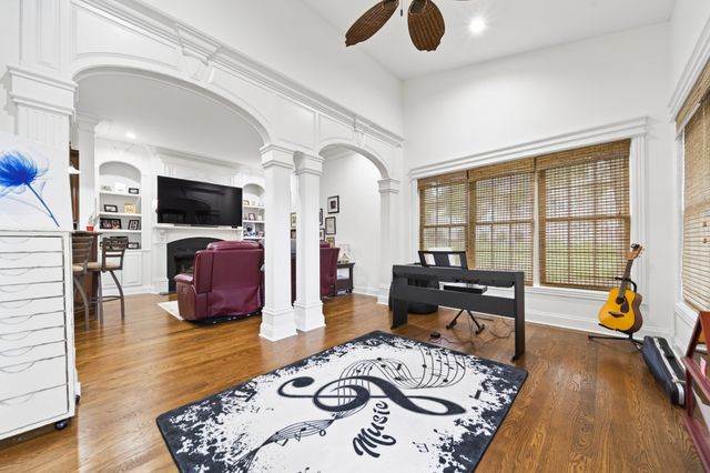 100 Gaston St, Hendersonville, TN 37075