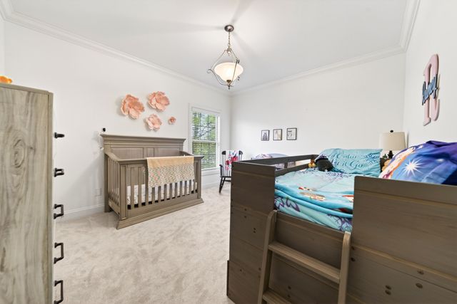 100 Gaston St, Hendersonville, TN 37075