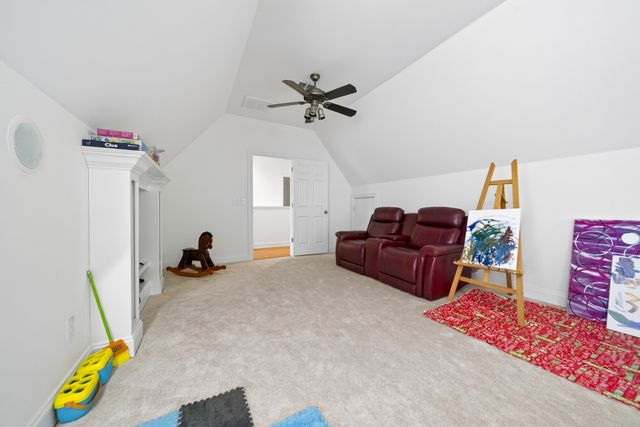 100 Gaston St, Hendersonville, TN 37075