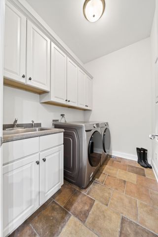 100 Gaston St, Hendersonville, TN 37075