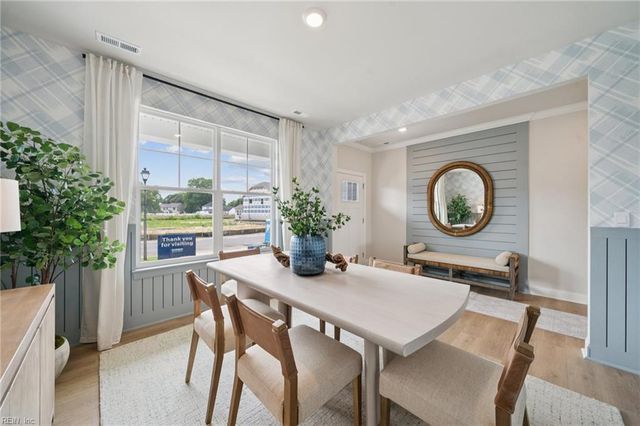 964 Intracoastal WAY, Chesapeake, VA 23322