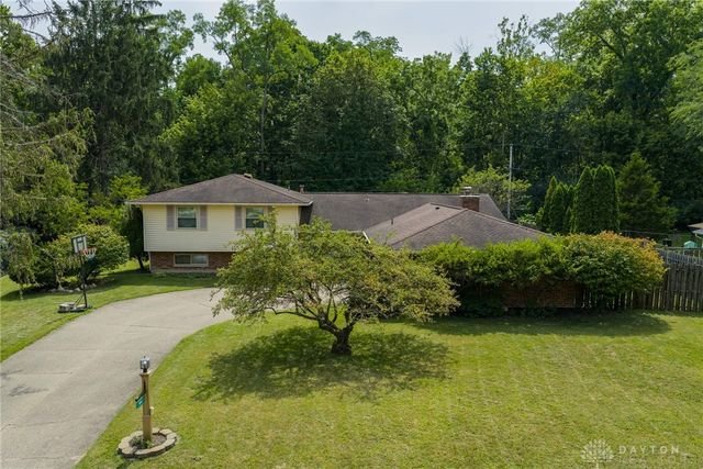 1295 Brainard Woods Drive, Washington Twp, OH 45458