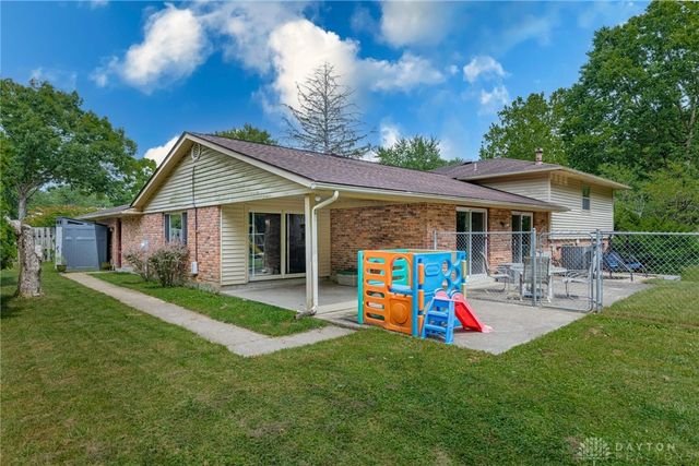 1295 Brainard Woods Drive, Washington Twp, OH 45458