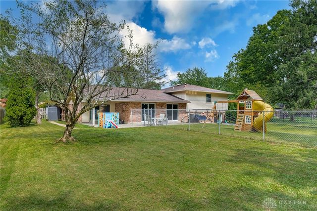1295 Brainard Woods Drive, Washington Twp, OH 45458